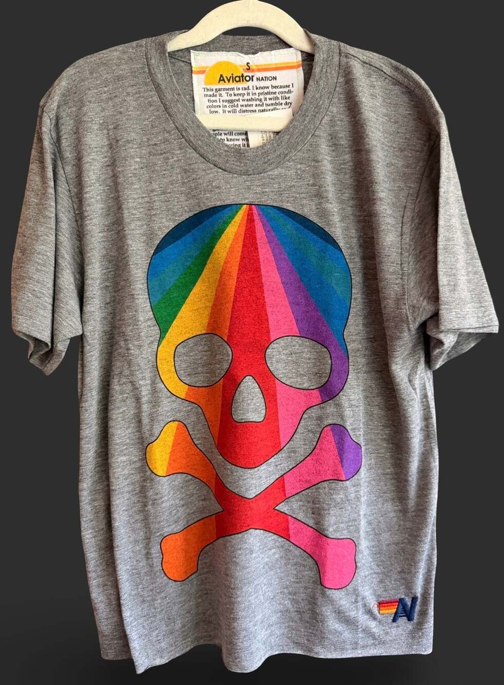 Aviator Nation Rainbow Skull T-Shirt Size S Gray